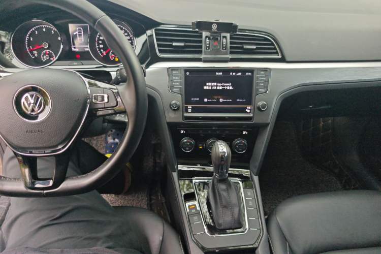 Used Volkswagen Lamando 2018 280TSI DSG Comfort Edition