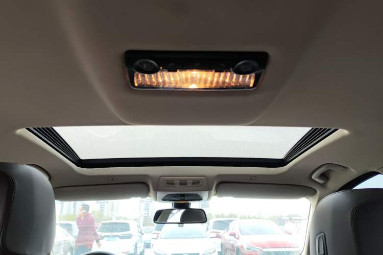 Used BMW 5 Series 2017 525Li Luxury Design Package