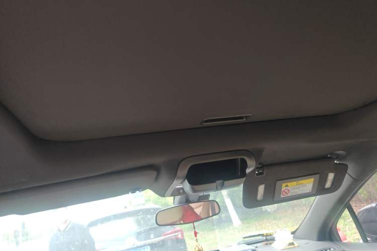 Used Cadillac XT5 2016 25T Tech Edition Headliner