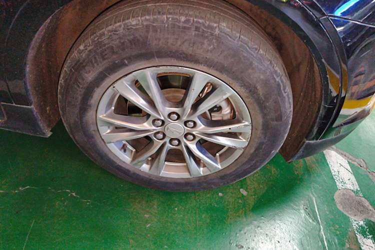 Used Cadillac XT5 2021 28T Four-Wheel Drive Luxury Version