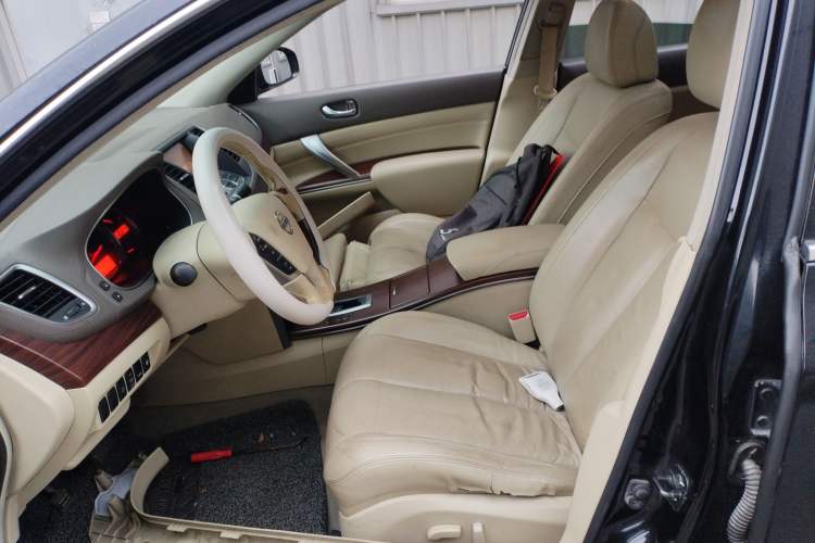 Used Nissan Teana 2009 Duke 2.5L XV VIP Deluxe Edition
