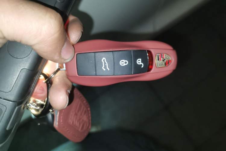 Used Porsche Macan 2016 Macan S 3.0T Vehicle Key