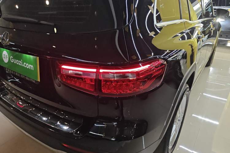 Used Mercedes-Benz GLB 2021 GLB 180 Fashion Model Exterior 3