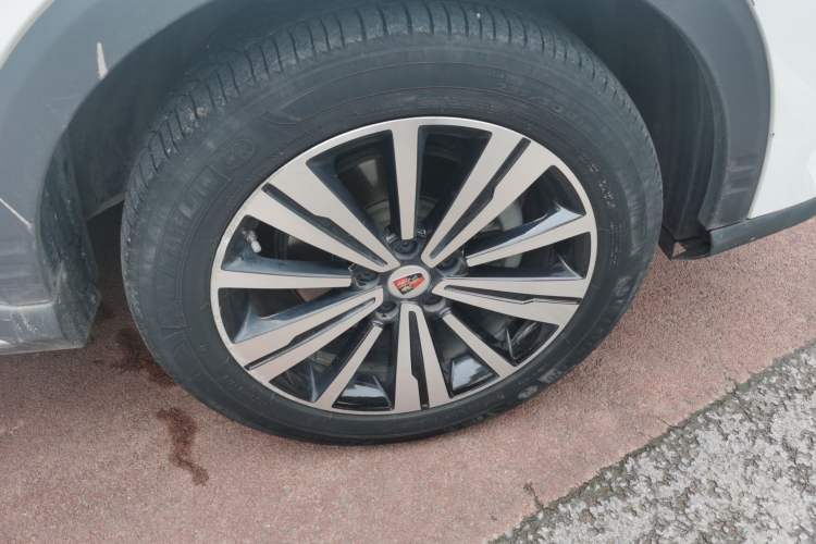 Used Roewe RX5 New Energy 2017 eRX5 50T Hybrid Connected Prestige Flagship Edition
