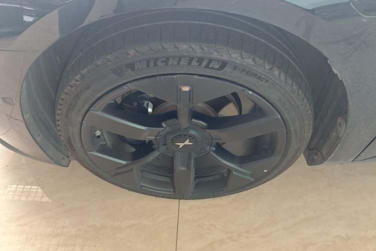 Used XPeng MONA M03 2025 600 with Ultra-Long Range Max Left Front Wheel Hub