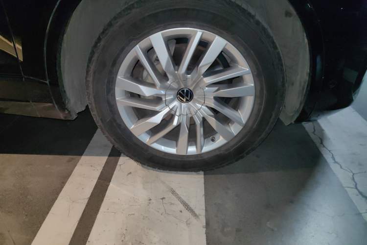 Used Volkswagen Touareg 2021 2.0 TSI RuiShang Edition Exterior 1