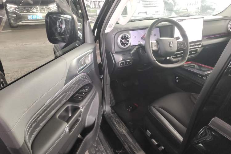 Used Tank 300 New Energy 2025 Hi4-T Driver Seat