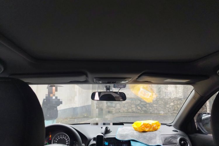 Used Honda XR-V 2017 1.8L EXi CVT Comfort Version Headliner