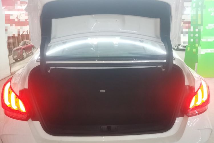 Used MG 5 2021 180 DVVT CVT Youth Luxury Edition
