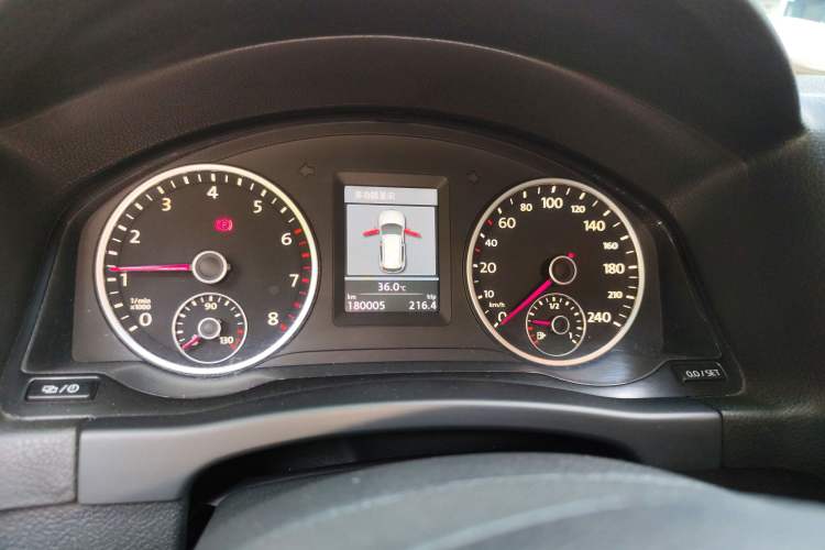 Used Volkswagen Tiguan 2013 2.0 TSI Automatic All-Wheel-Drive Flagship Edition
