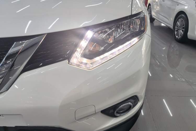 Used Nissan X-Trail 2014 2.0L CVT Comfort Edition 2WD
