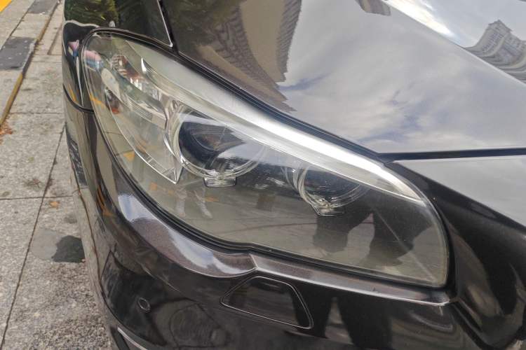 Used BMW 5 Series 2014 525Li Luxury Design Package
