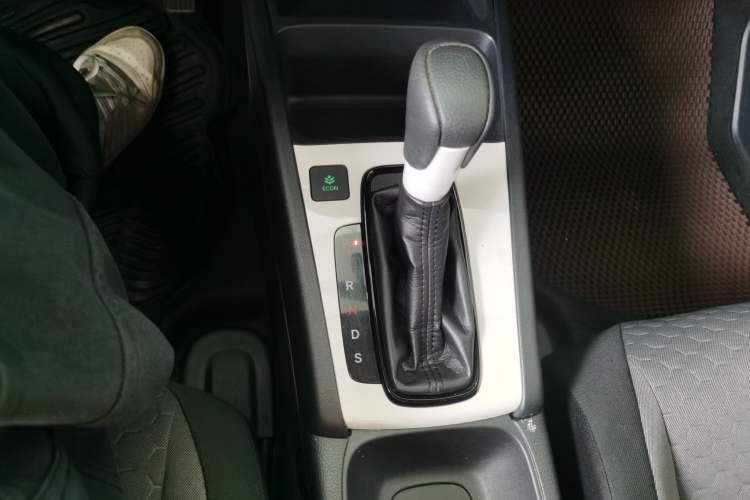 Used Honda Fit 2021 1.5L CVT Trend Edition Gear Lever
