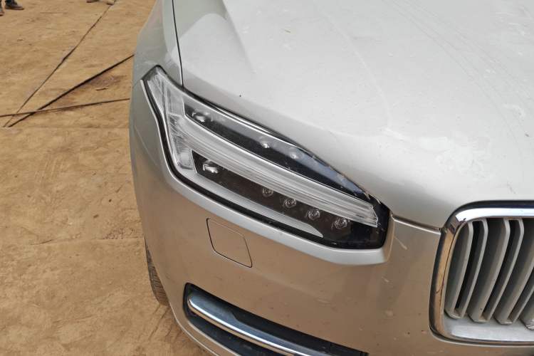 Used Volvo XC90 2015 T6 Zhiya Edition 7-seater Right Front Headlight