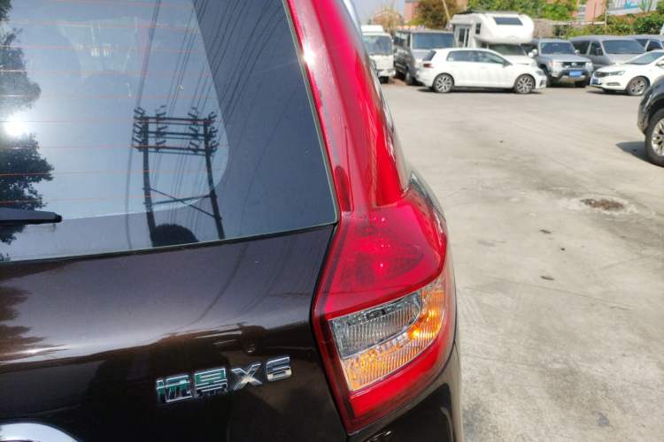 Used Geely Auto Vision X6 2016 1.8L Manual Luxury Model