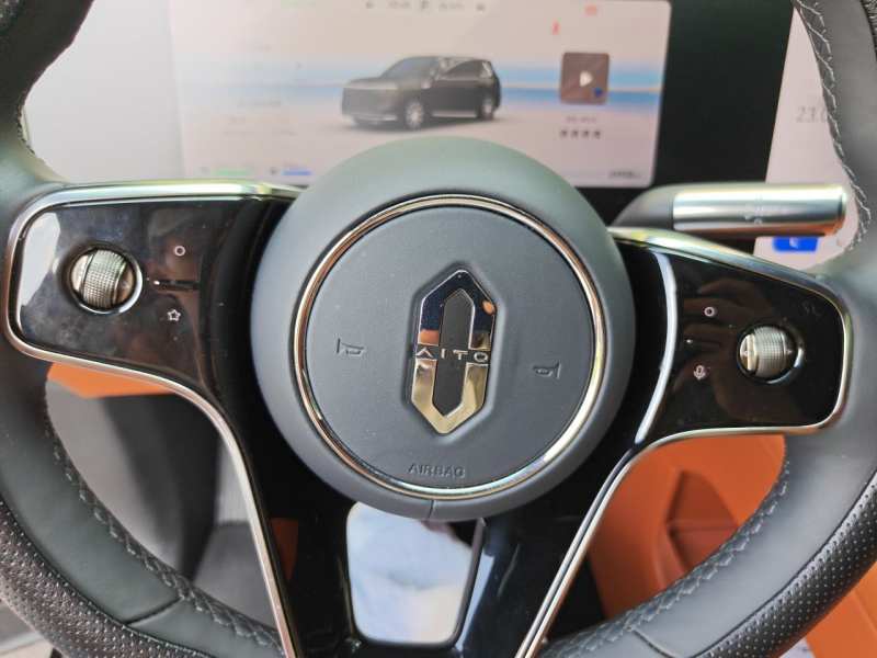 Used Hima AITO M8 2025 Extended-Range Max+ Version 53.4 kWh 6-Seater Edition — 9