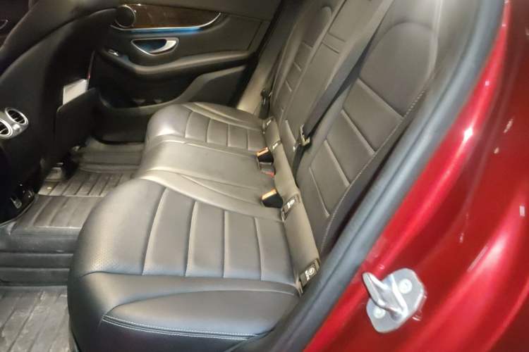 Used Mercedes-Benz GLC 2019 GLC 260 L 4MATIC Dynamic Model