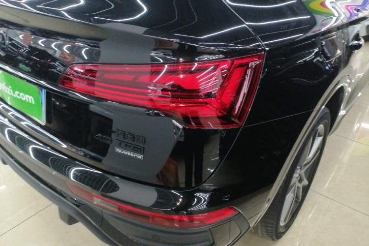 Used Audi Q5L Sportback 2022 Updated 40 TFSI Luxury Edition