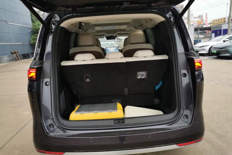 Used BYD Xia 2025 DM-i 1.5T 180km Excellence Model
