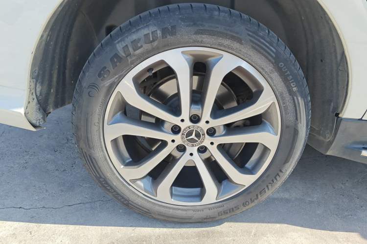 Used Mercedes-Benz GLE 2018 GLE 320 4MATIC Dynamic Edition Collector's Edition
