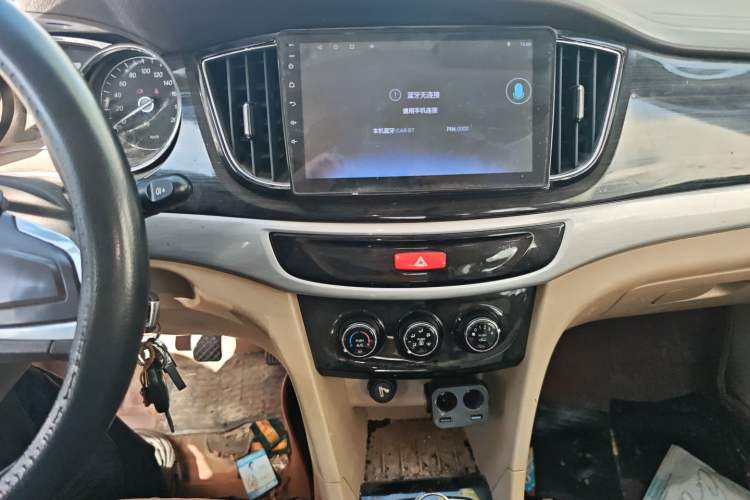 Used Baojun 730 2016 1.5L Manual Standard Version 7 Seats