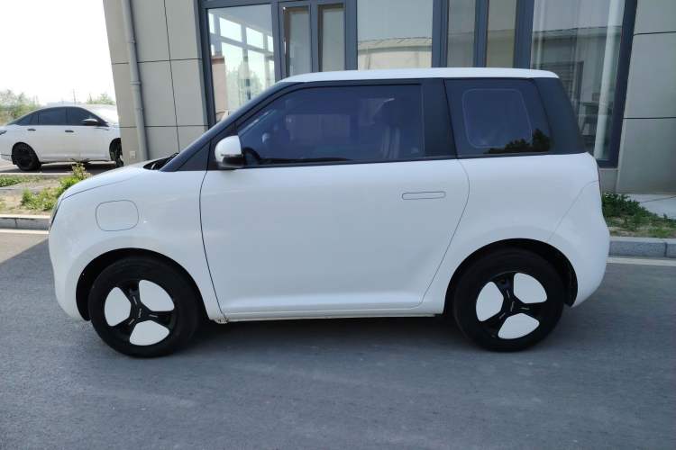 Used Changan Lumin 2022 155 km – Refreshingly Sweet Edition
