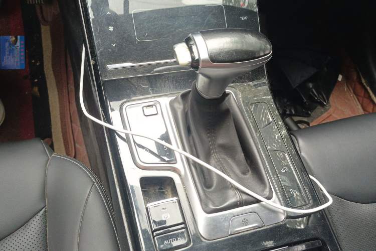 Used Dongfeng Fengon ix5 2019 220T CVT Zhiyue Trim China VI Standard Gear Lever