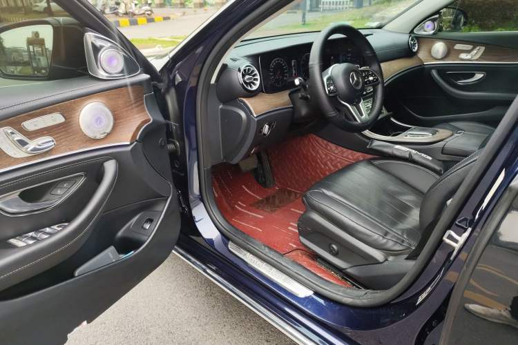 Used Mercedes-Benz E-Class 2019 E 300 L Stylish Model