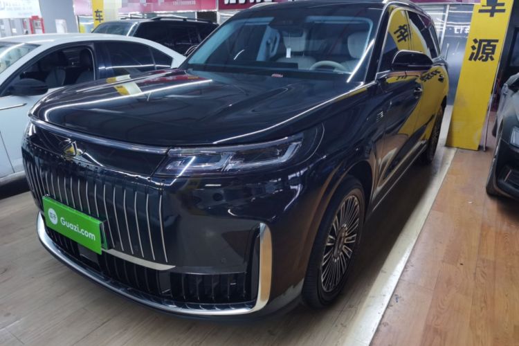 Used Chery T11 2026 Model 220 Rear-Drive Dual IMAX Theater Edition