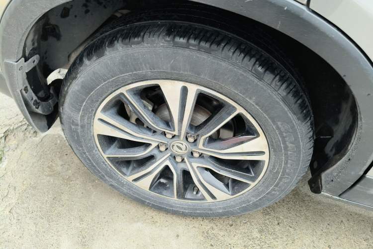 Used Dongfeng Aeolus AX7 2018 Classic 1.6T Automatic Luxury Model Right Rear Wheel Hub