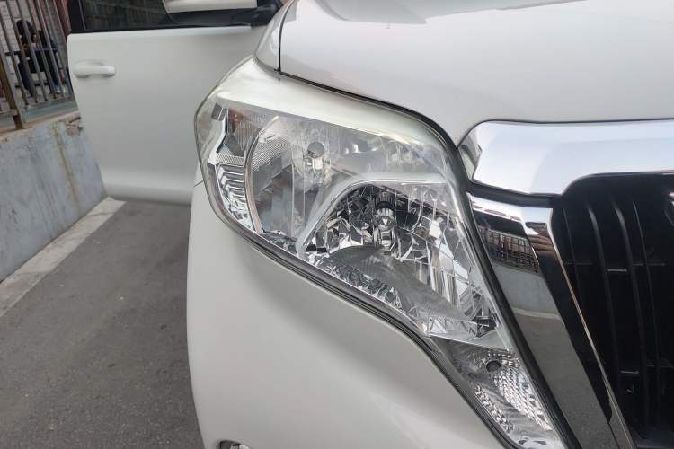 Used Toyota Prado 2016 2.7L Automatic Standard Edition
