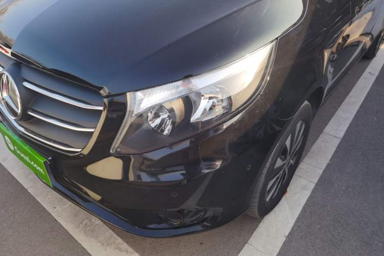 Used Mercedes-Benz Vito 2023 2.0T Business Version 7 Seats Left Front Headlight