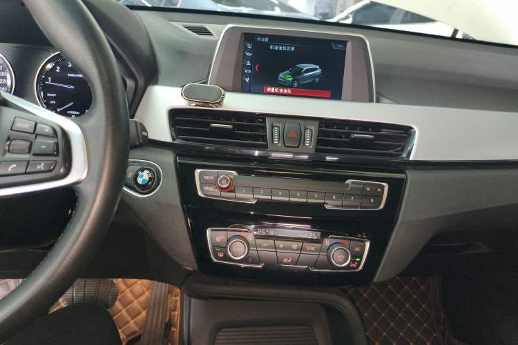 Used BMW X1 2019 sDrive20Li Leading Model
