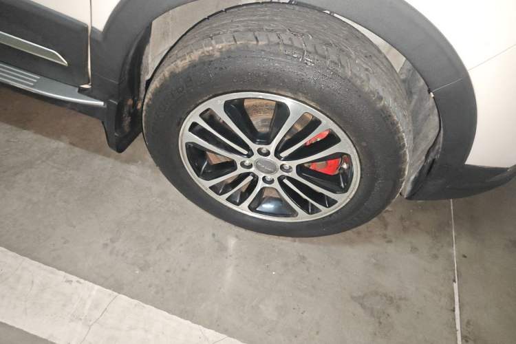 Used Haval H1 2016 Revised Version Blue Badge 1.5L AMT Luxury Edition
