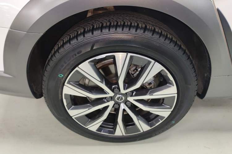 Used Volvo V90 2022 Cross Country B5 AWD Smart Range Edition
