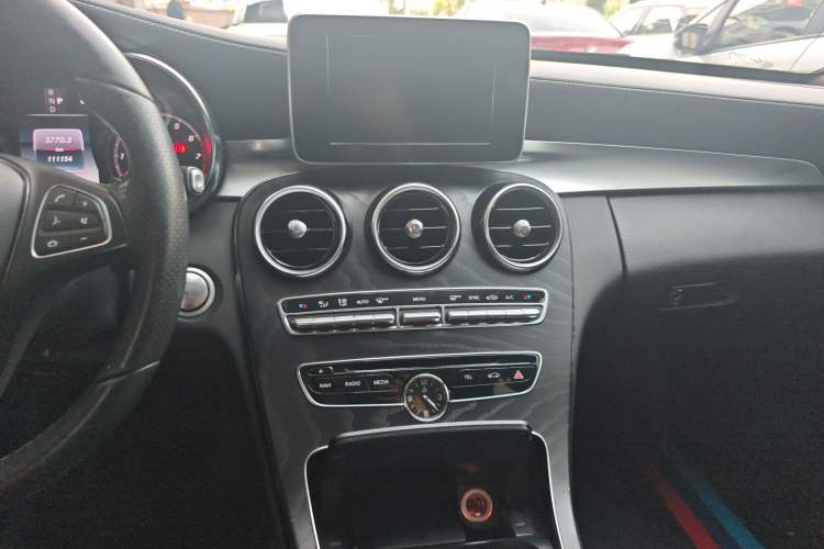 Used Mercedes-Benz C-Class 2018 C 180 L Fashion Edition Sport Version
