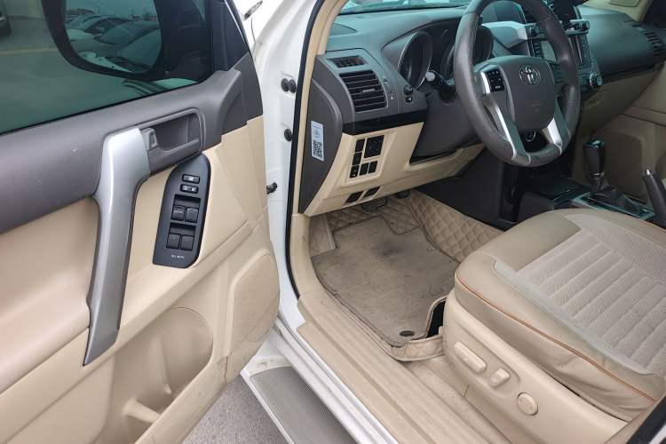 Used Toyota Prado 2014 2.7L Middle East Version Parallel Import Driver Seat
