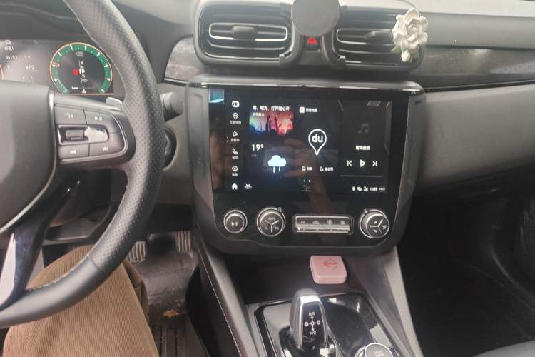 Used Lynk & Co 03 2021 1.5TD DCT JingPlus Audio And AC Panel