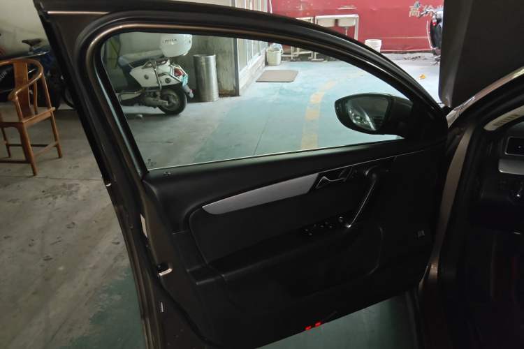 Used Volkswagen Magotan 2015 1.8TSI Advanced Model