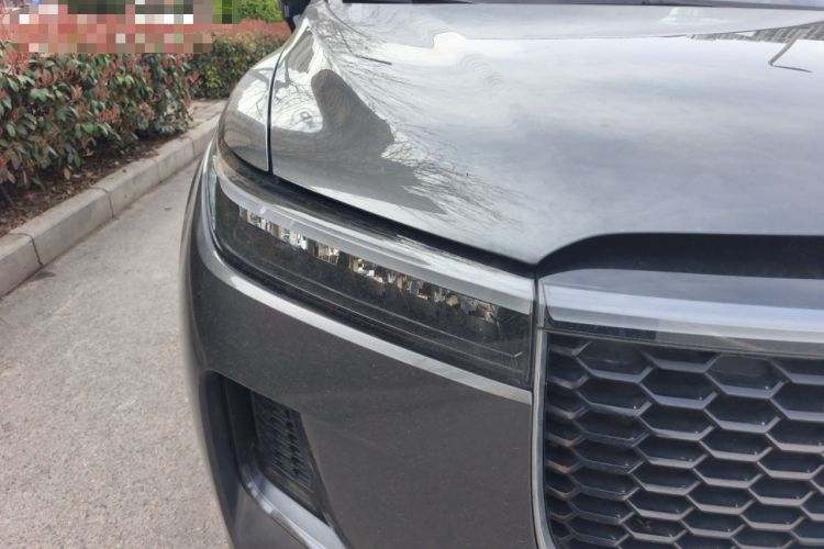 Used Li Auto ONE 2021 Extended-Range 6-Seater Version Right Front Headlight