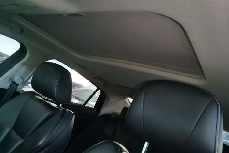 Used Hongqi H5 2018 30TD Smart Connect Enjoy Edition
