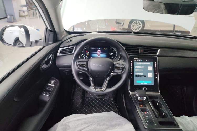 Used Roewe RX5 2025 PLUS 330TGI Automatic Trendsetting Smart Edition Steering Wheel