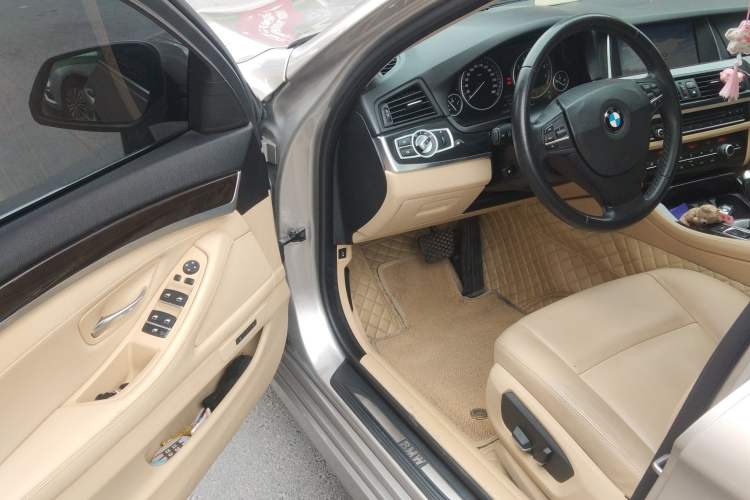 Used BMW 5 Series 2014 525Li Leading Model Driver Seat