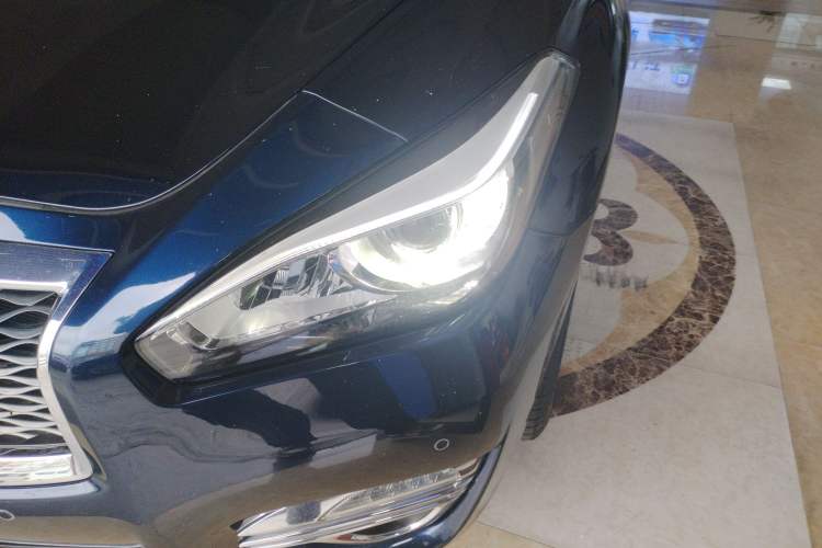 Used Infiniti Q70 2015 Q70L 2.5L Enjoyment Edition Left Front Headlight