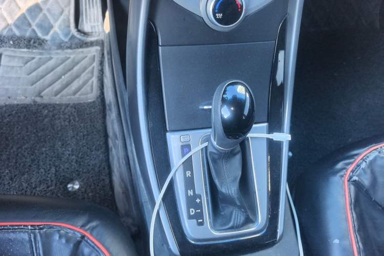 Used Hyundai Elantra (5th Generation / Langdong) 2016 1.6L Automatic Prestige Model