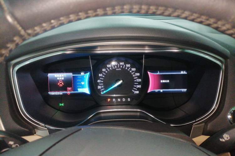 Used Ford Mondeo 2013 2.0L GTDi 200 Luxury Model