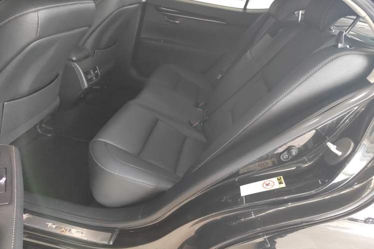 Used Lexus ES 2014 250 Elite Edition