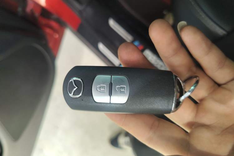 Used Mazda CX-4 2018 2.0L Automatic Two-Wheel Drive Blue Sky Exploration Version China V Standard