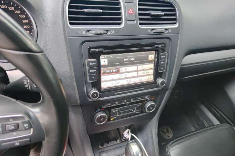 Used Volkswagen Golf 2012 1.4TSI Automatic Luxury Edition
