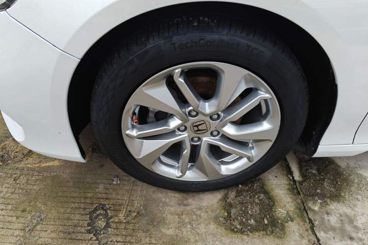 Used Honda Accord 2018 260TURBO Elite Edition China VI Left Front Wheel Hub